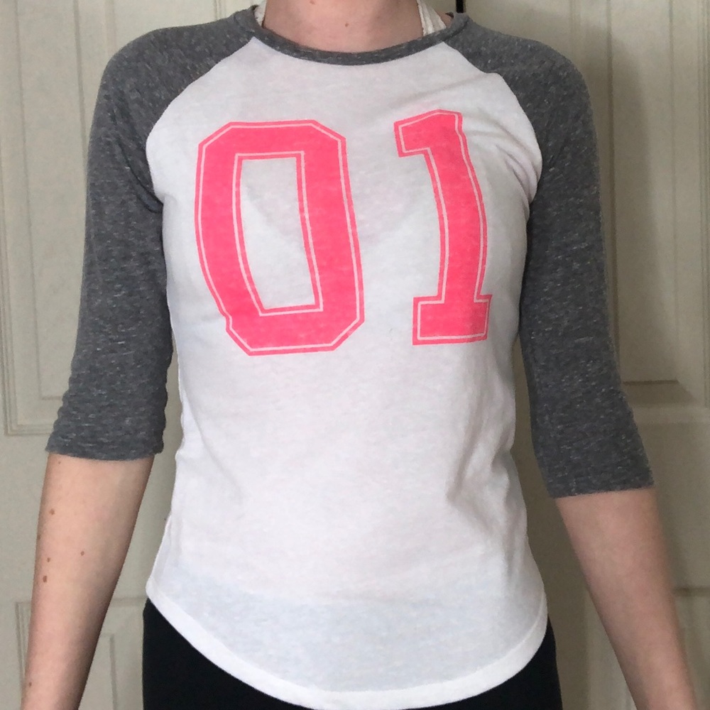 Old Navy 01 Pink, White, and Gray 3/4 Sleeve Tee